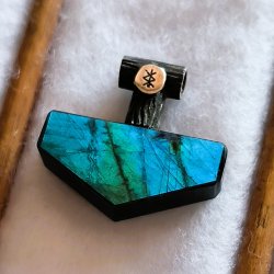 Thors Hammer, Oxyderet Sterlings�lv